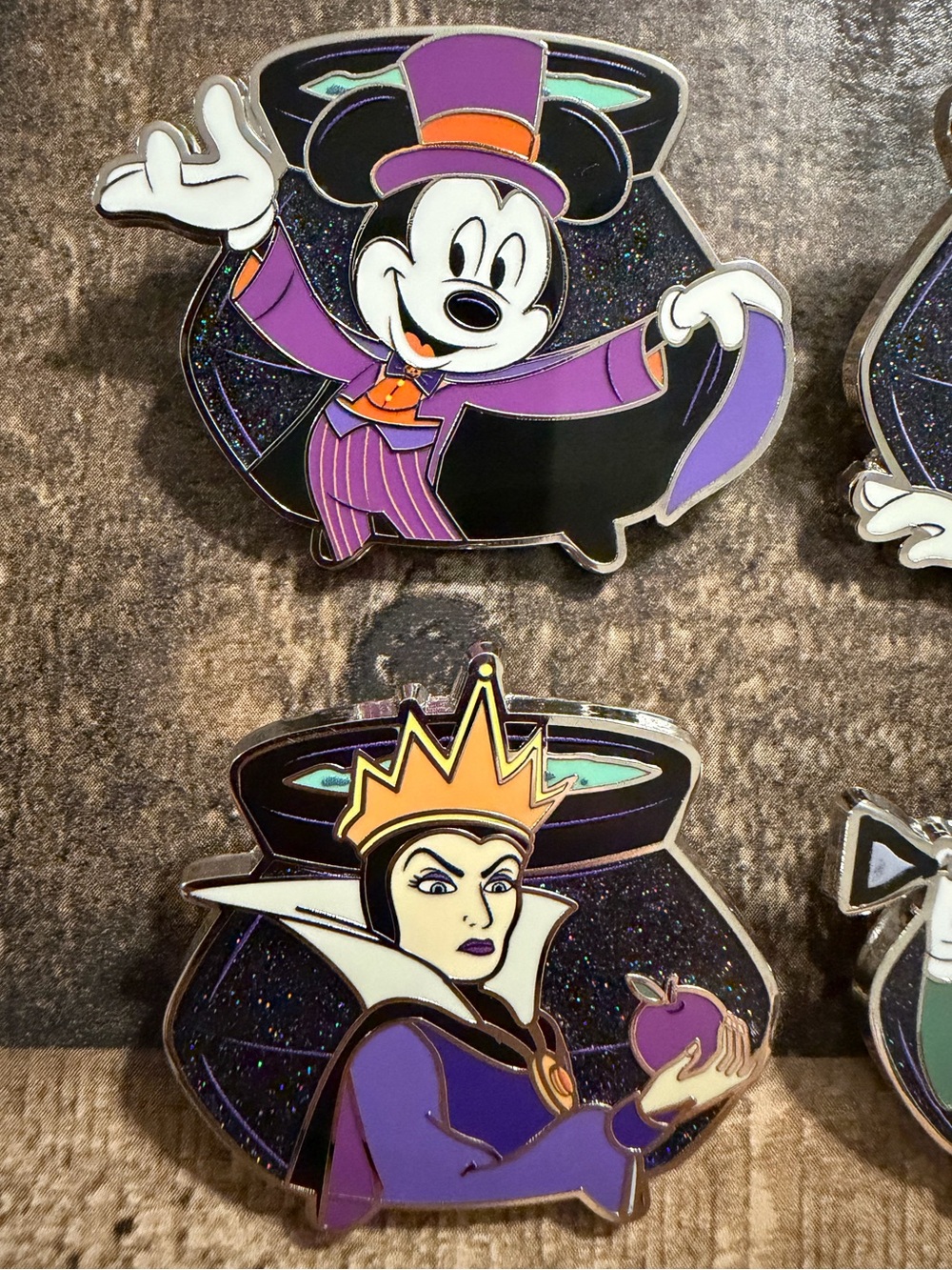Mickey's Not-So-Scary Halloween Party 2025 Mystery Pin Collection *Complete Set - Picture 3 of 6